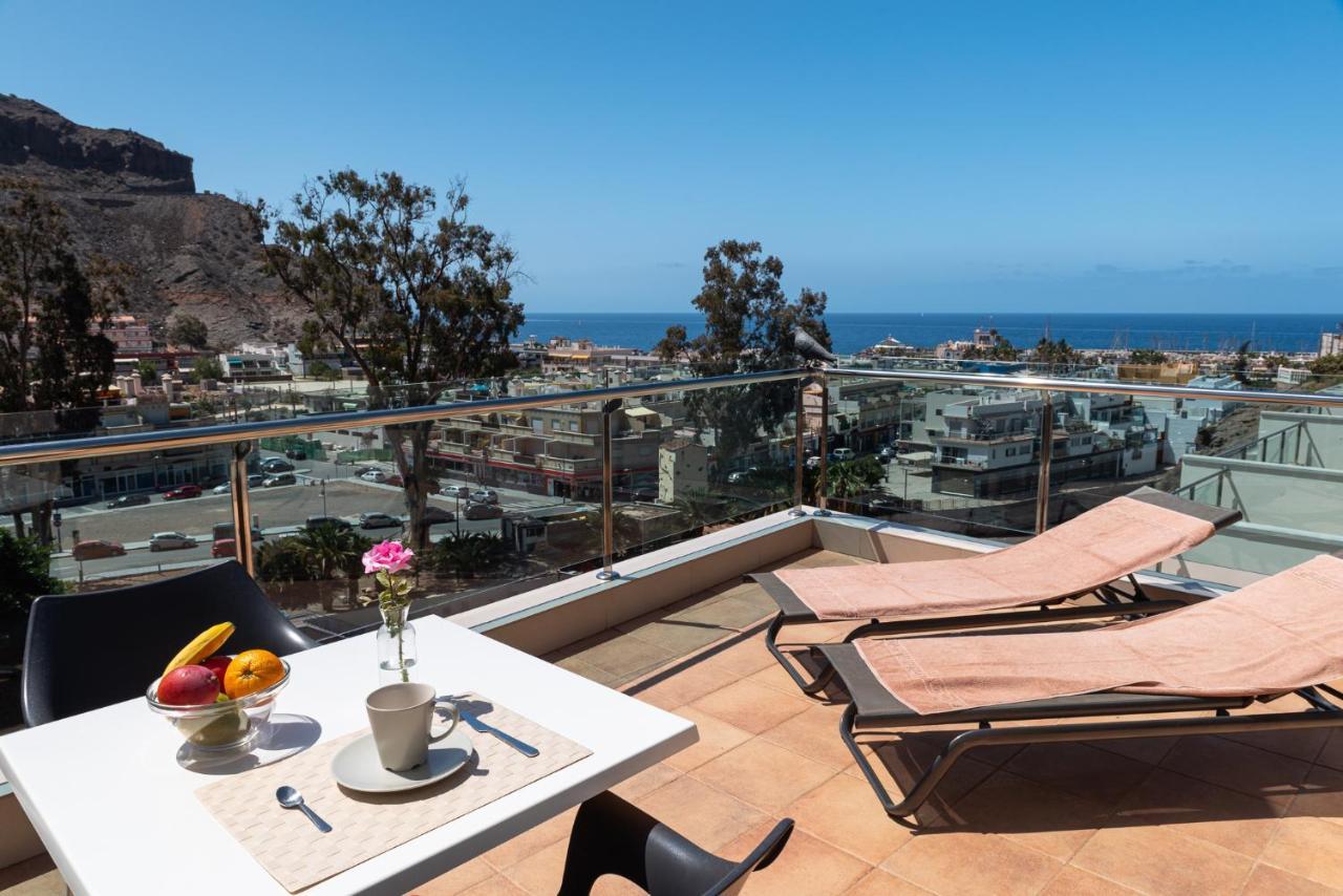 Apartamentos Las Palmeras Puerto De Mogan Kültér fotó