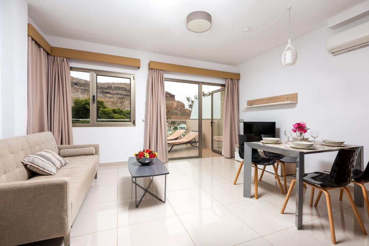 Apartamentos Las Palmeras Puerto De Mogan Kültér fotó