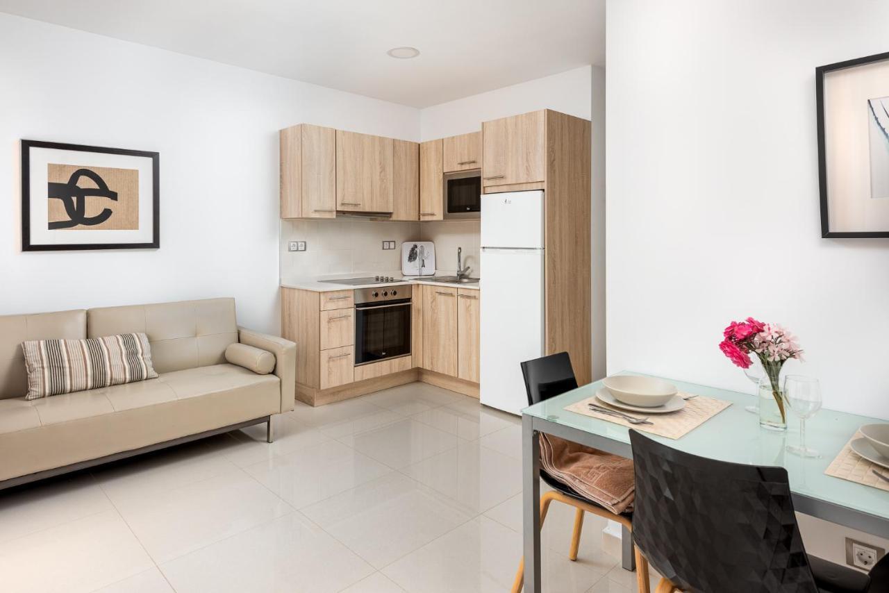 Apartamentos Las Palmeras Puerto De Mogan Kültér fotó