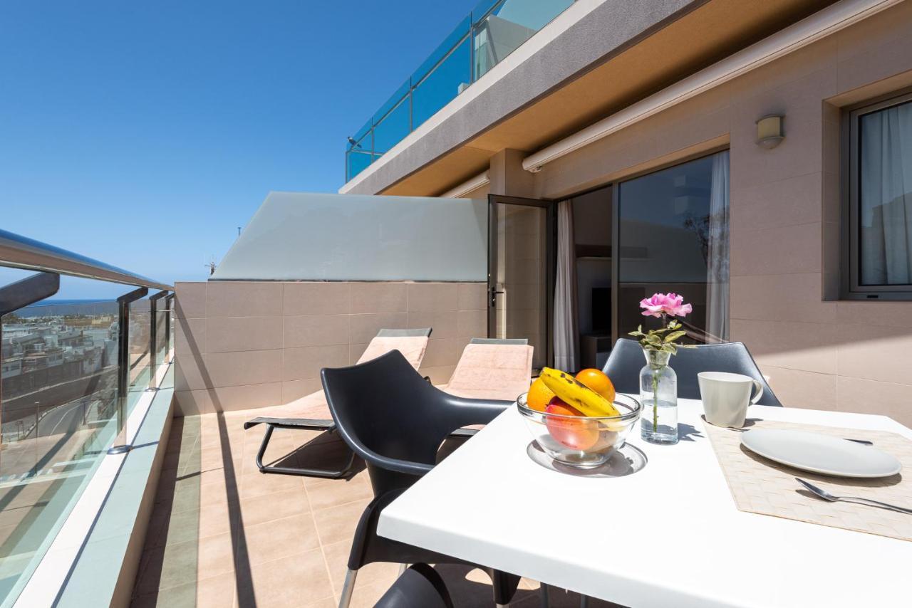 Apartamentos Las Palmeras Puerto De Mogan Kültér fotó