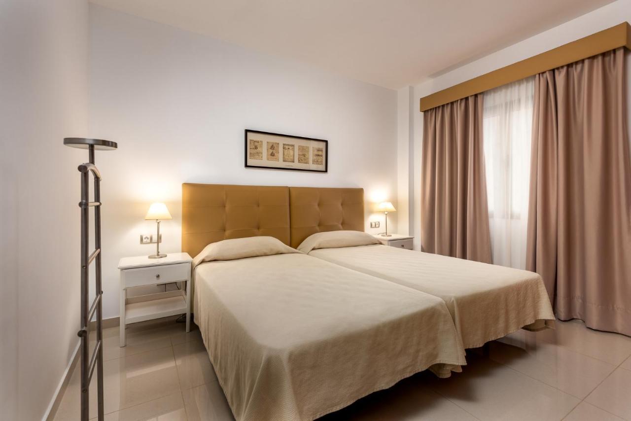 Apartamentos Las Palmeras Puerto De Mogan Kültér fotó
